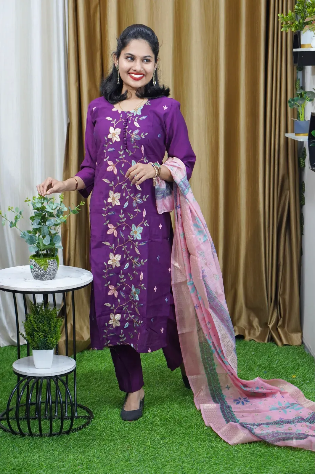 KURTIS SET