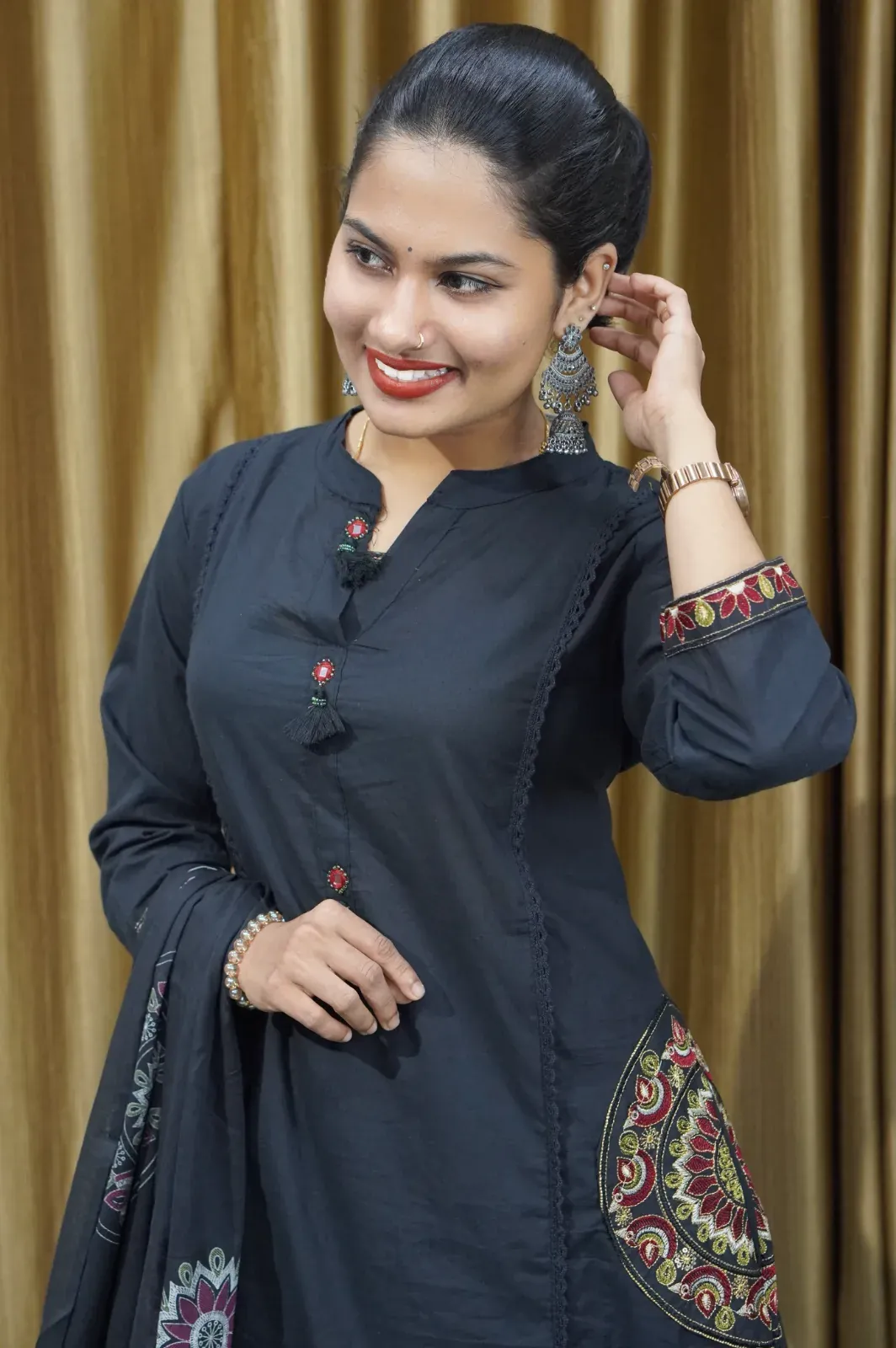 KURTIS SET