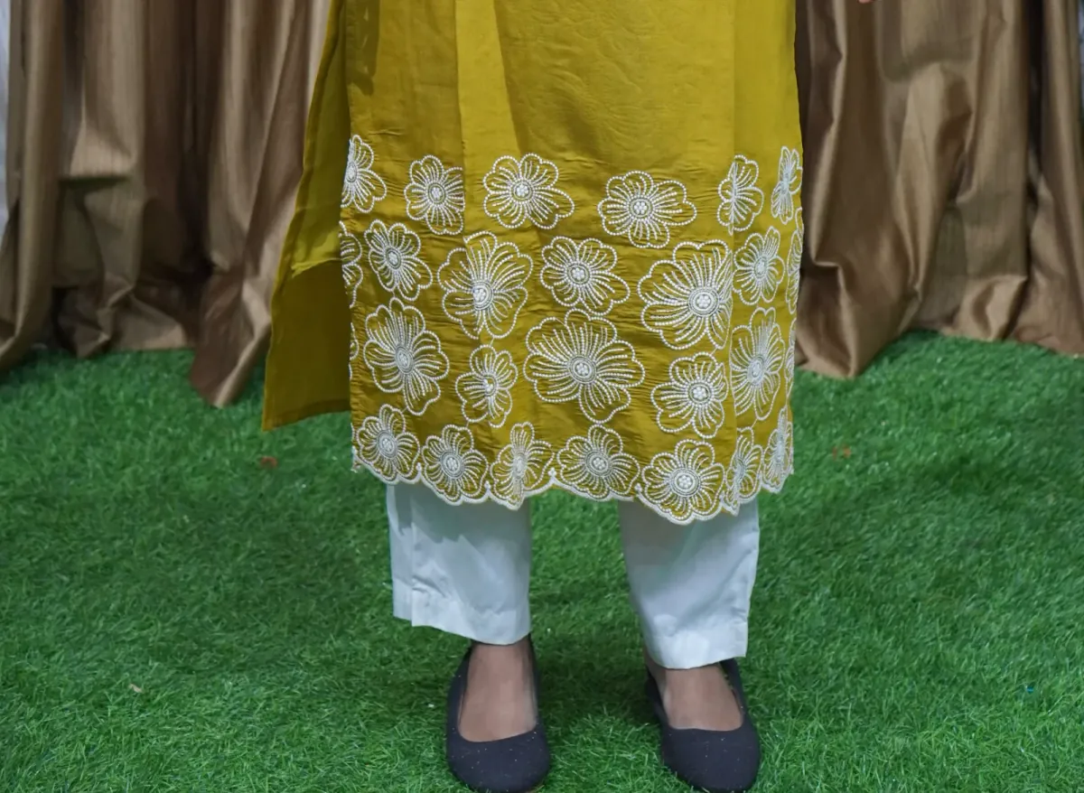 KURTIS 3