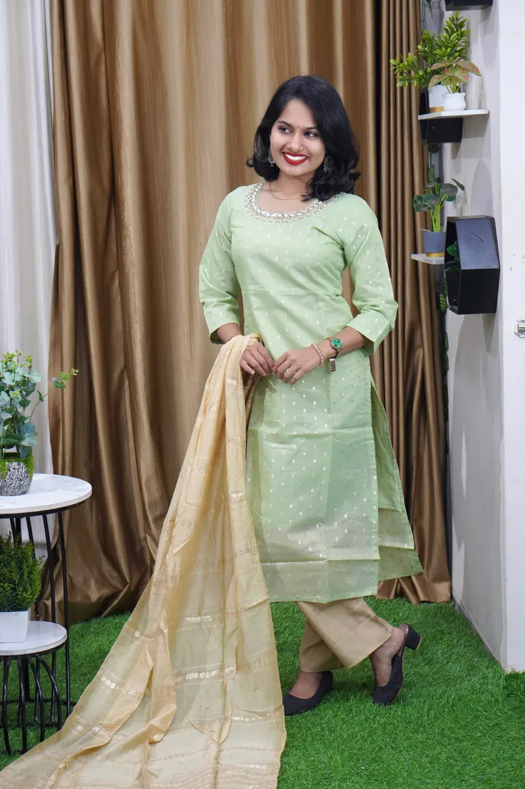 KURTIS SET