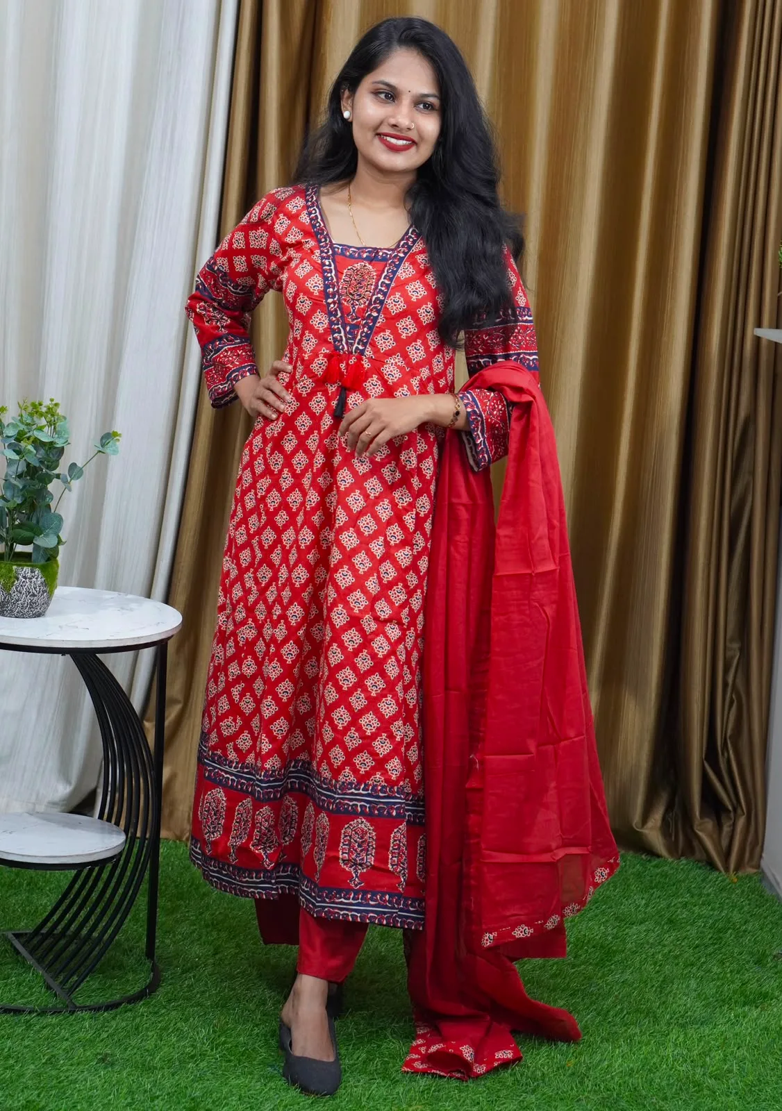 KURTIS SET