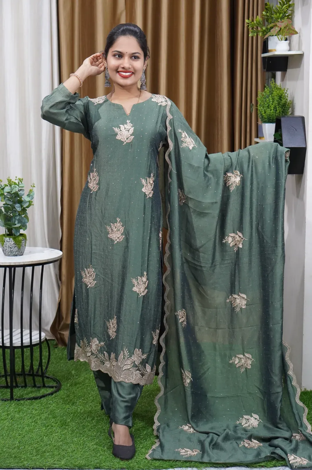 KURTIS SET