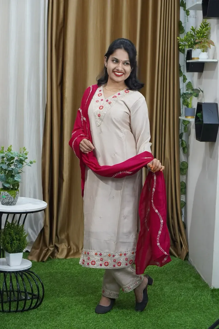 KURTIS SET